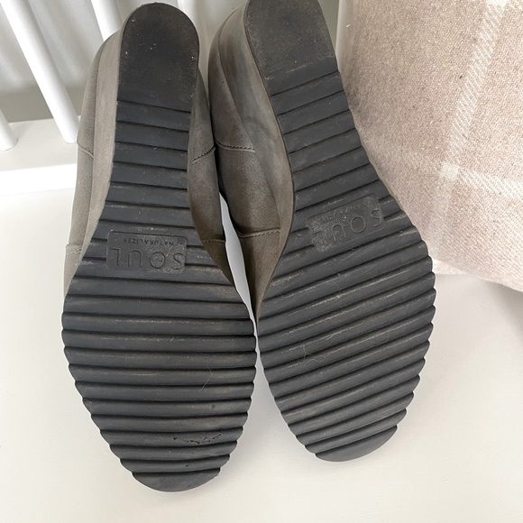 Naturalizer Soul Wedge Bootie - Picture 7 of 10